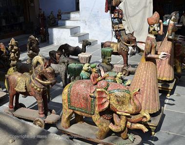 05 City-Walk,_Udaipur_DSC4414_b_H600